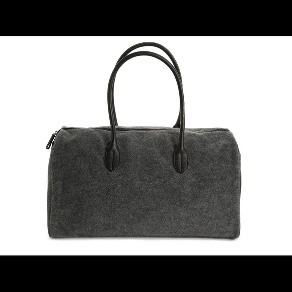DSW Handbags - DSW GRAY FELT DUFFLE